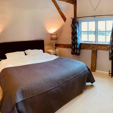 2 Beds & Living In Our Idyllic Country Cottage Bedford Exterior photo