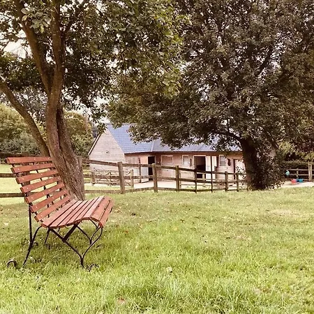 2 Beds & Living In Our Idyllic Country Cottage Bedford Exterior photo