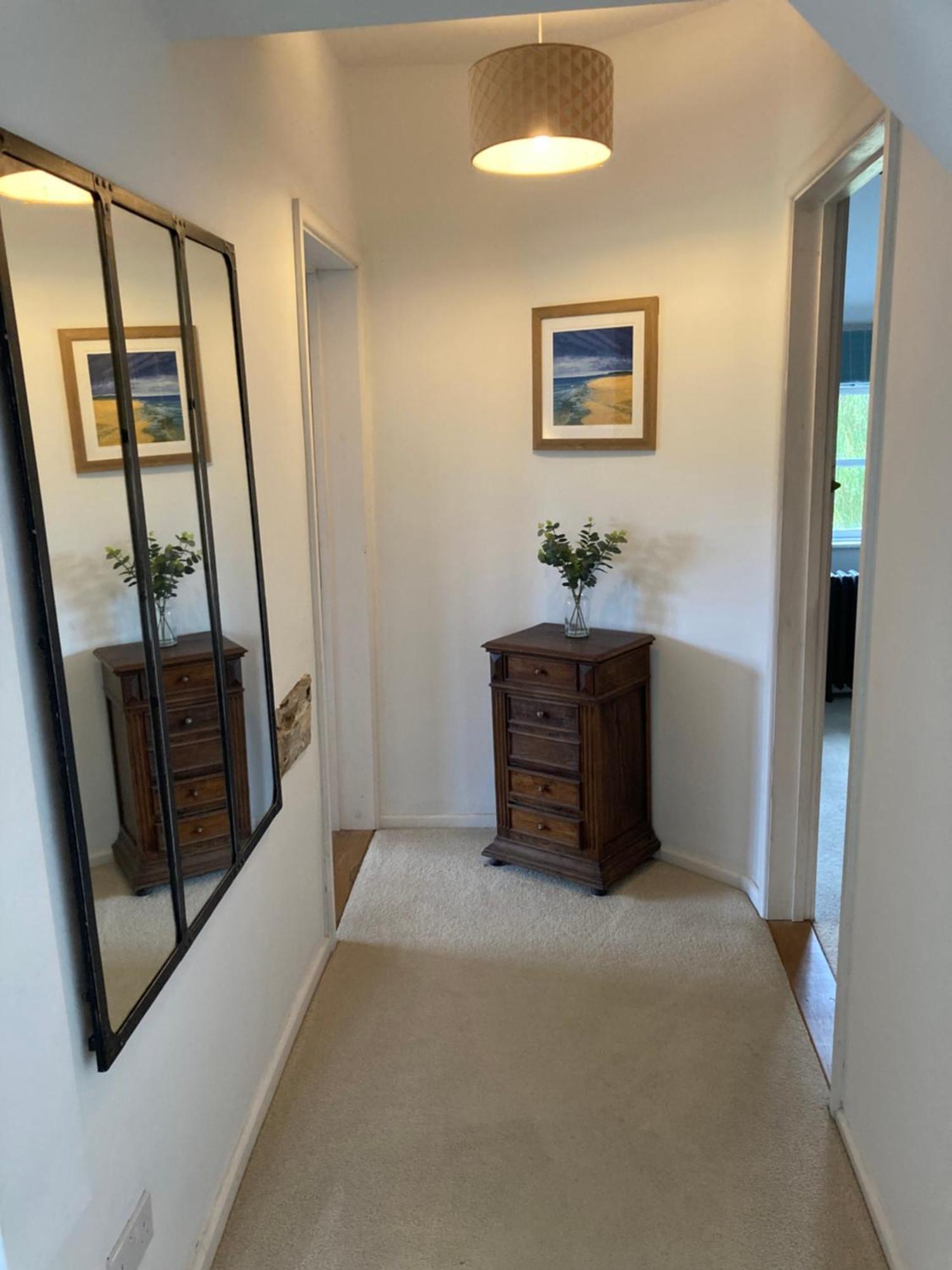 2 Beds & Living In Our Idyllic Country Apartment *